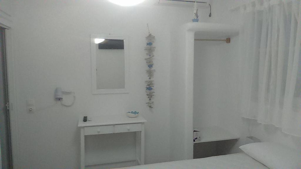 Thea Serifos Livadakia Exterior photo